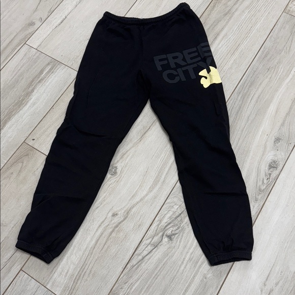 Freecity sweat pants - Picture 3 of 3